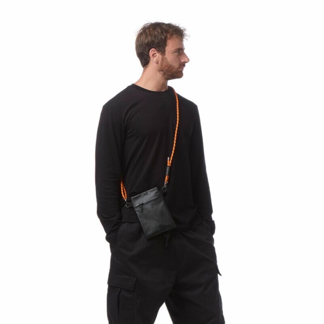 Crossbody BB016 Preto WATER RESISTANT PIÙ FORTY