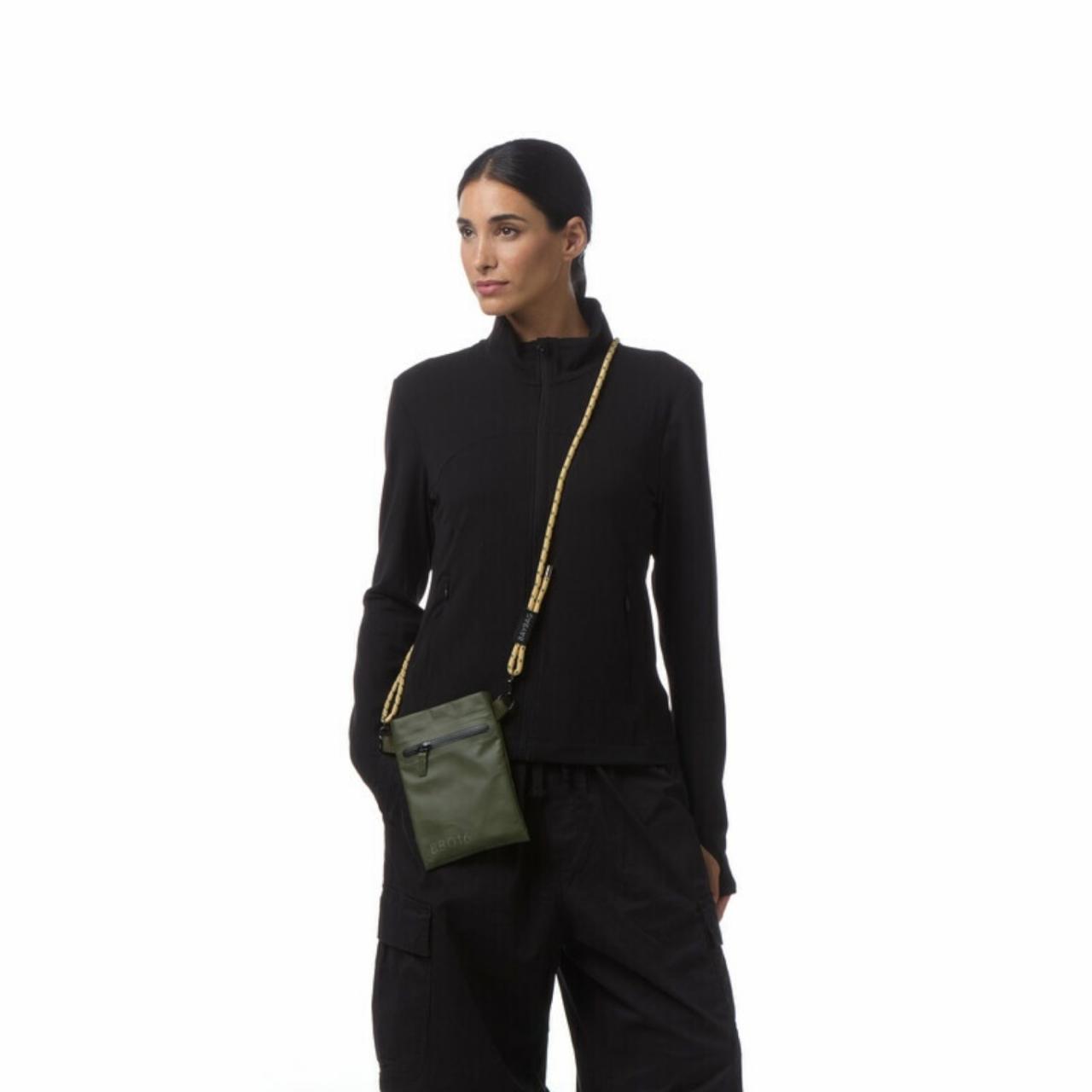 Crossbody BB016 Verde WATER RESISTANT PIÙ FORTY